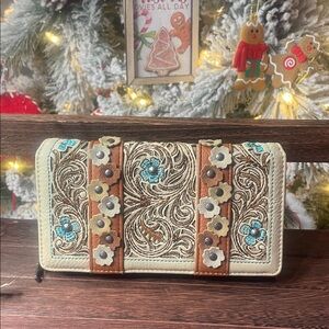 Montana West Cream and Brown Floral Wallet